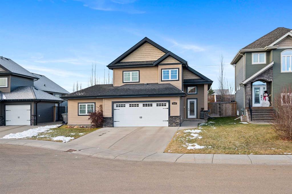 Third View of 2102 58A AvenueClose , College Park, Lloydminster, Alberta, T9V 3N3