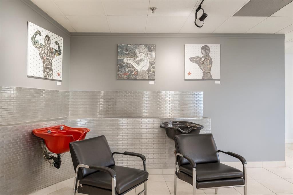 Fifth View of 100, 2909 17 Avenue SW, Killarney/Glengarry, Calgary, Alberta, T3E0B1