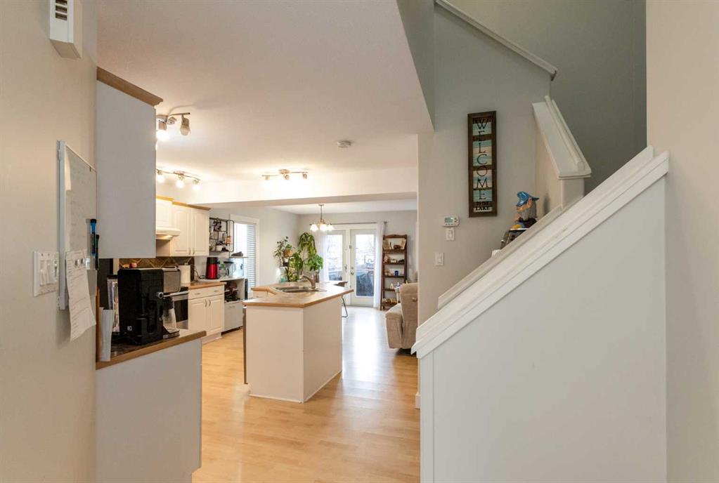 Fifth View of 5032 47 Street , Downtown, Sylvan Lake, Alberta, T4S 1X9