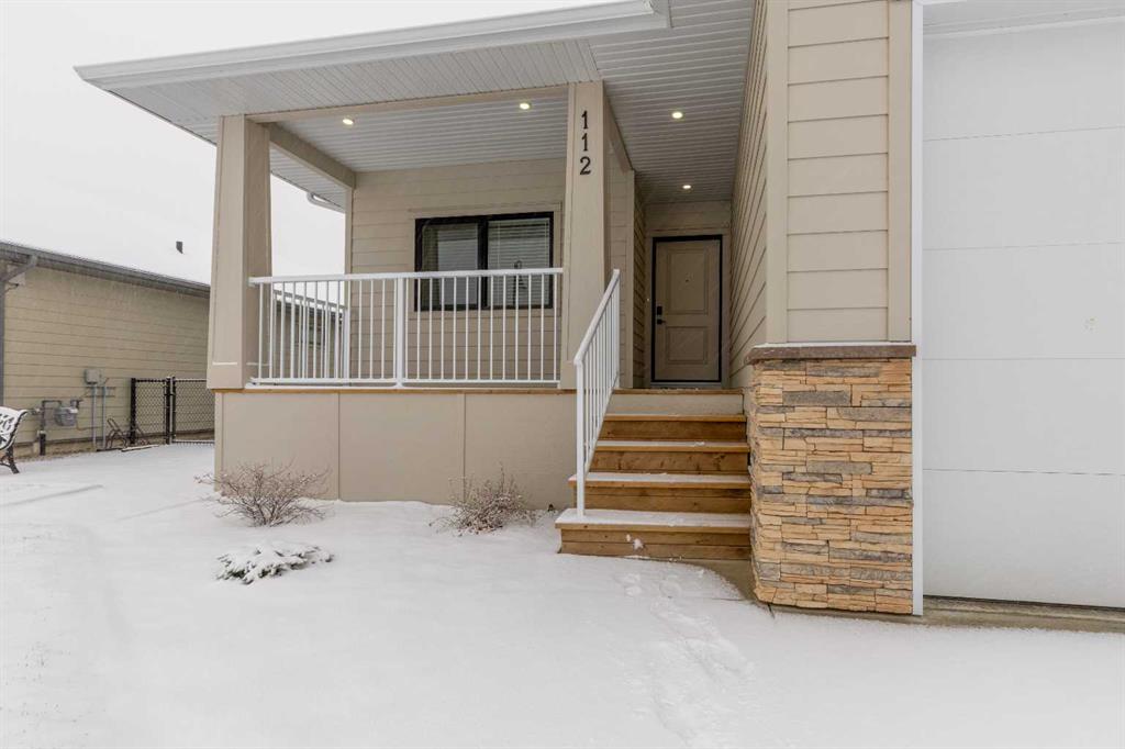 Third View of 112 E 300 S  , NONE, Raymond, Alberta, T0K 2S0