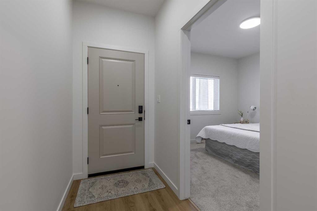 Fifth View of 112 E 300 S  , NONE, Raymond, Alberta, T0K 2S0