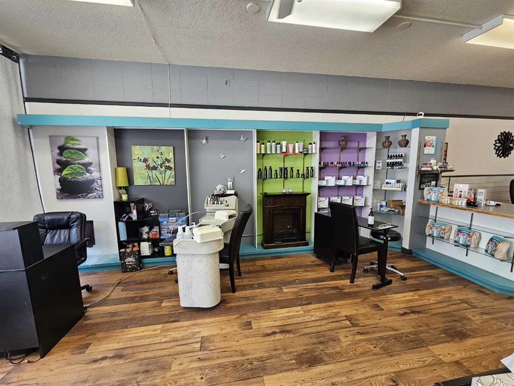 Fifth View of 724 23 Street N, Westminster, Lethbridge, Alberta, T1H 3H7