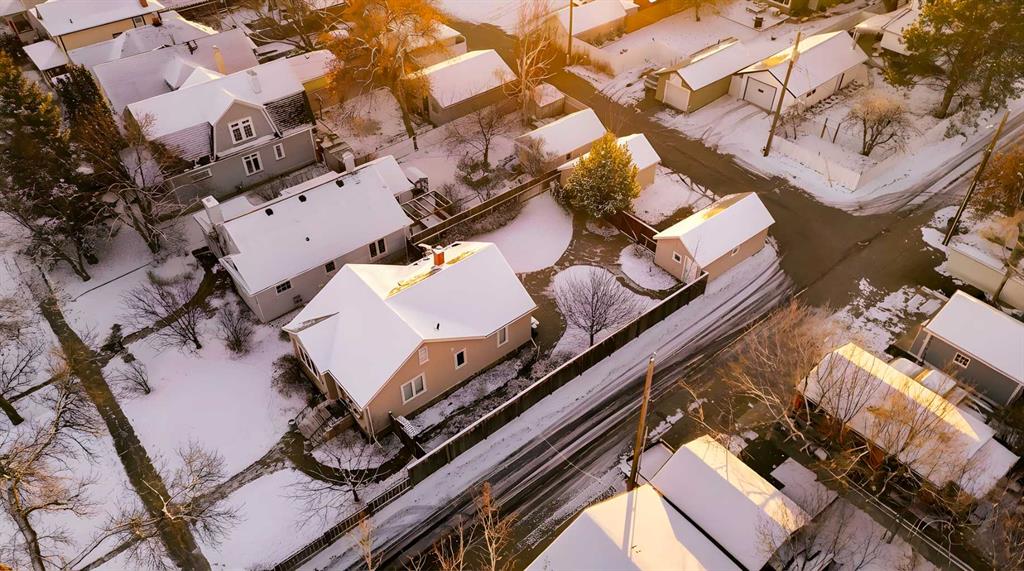 Third View of 612 14 Street S, Victoria Park, Lethbridge, Alberta, T1J2Y3