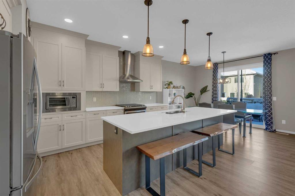 Fifth View of 173 Kingsbury Close SE, Kings Heights, Airdrie, Alberta, T4A 0R4