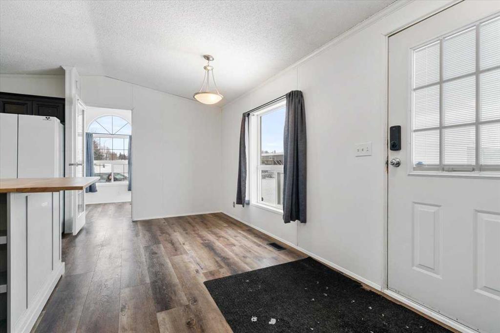 Fifth View of 12230 98 Street , Crystal Ridge, Grande Prairie, Alberta, T8V7M7