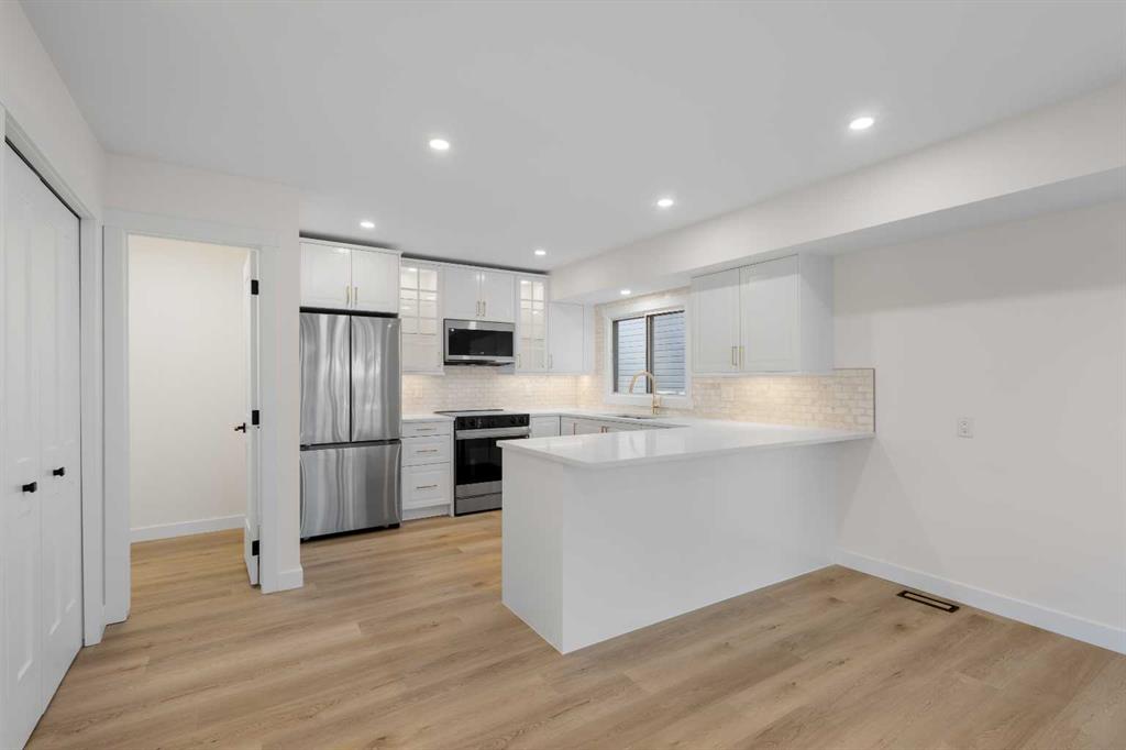 MLS® listing #107247825 for sale located at 4 Cedarwood Rise SW