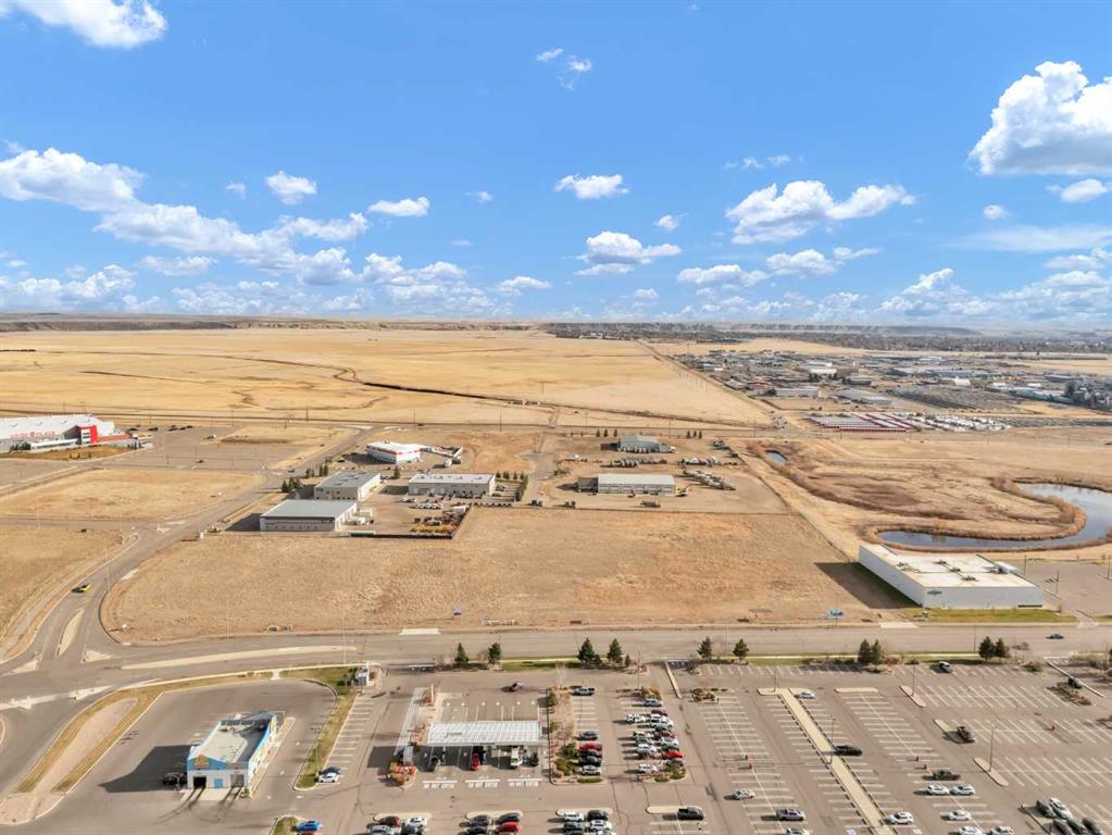 Fifth View of 2377 Box Springs Boulevard NW, NONE, Medicine Hat, Alberta, T1C 0C8