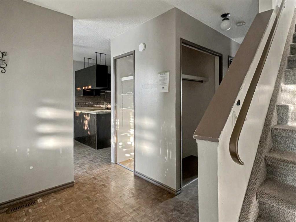 Fourth View of 114 Bird Crescent , Thickwood, Fort McMurray, Alberta, T9H 4T2