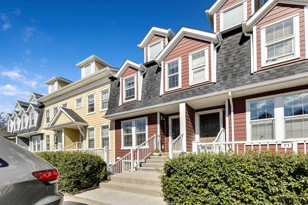 220 Mckenzie Towne Close SE, A2272978, Alberta,