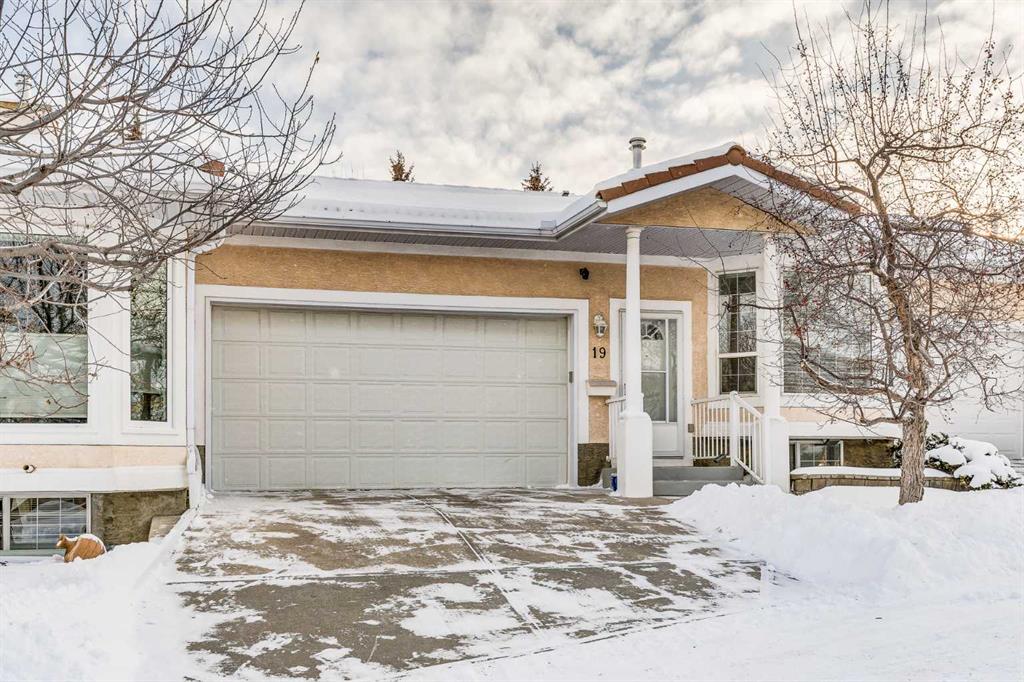 19 Signature Villas SW, A2273041, Alberta,