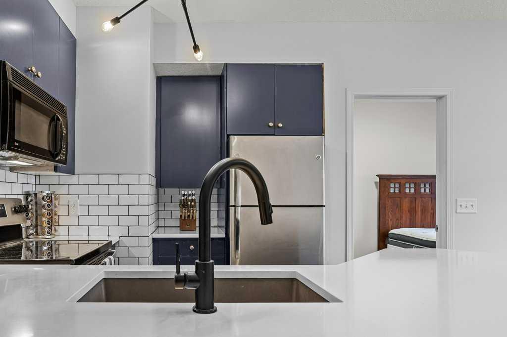 Fourth View of 105, 176 Kananaskis Way , Bow Valley Trail, Canmore, Alberta, T1W 3E4