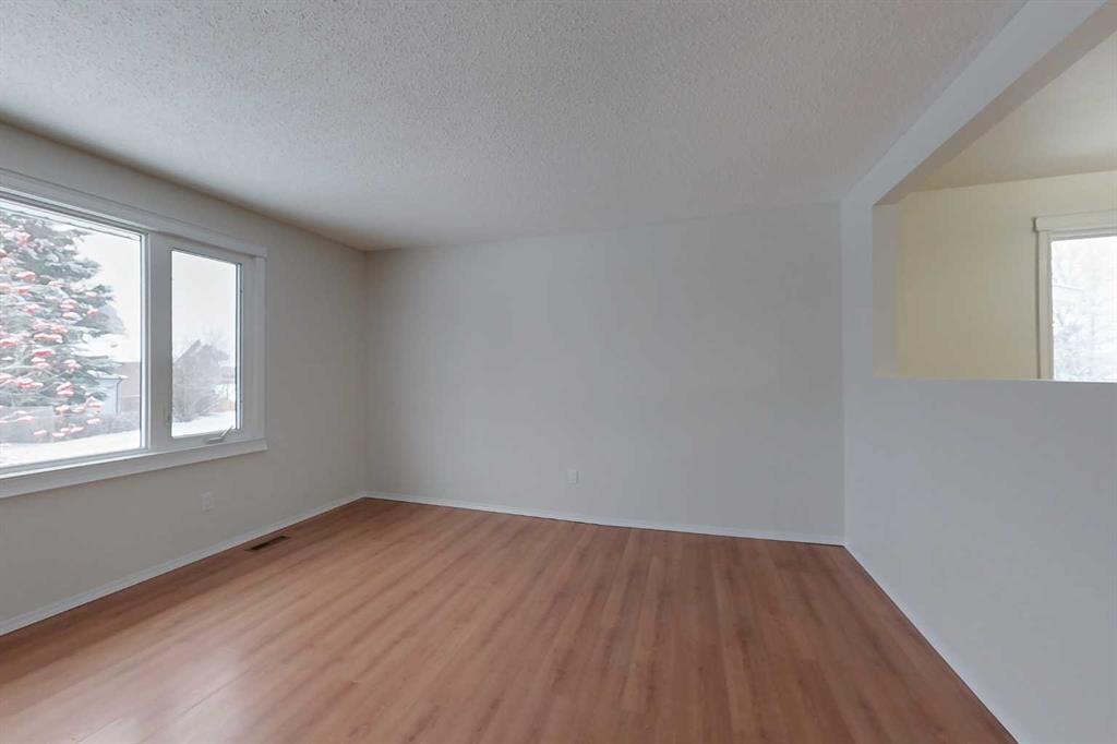 Fourth View of 400 8 Street SE, NONE, Slave Lake, Alberta, T0G 2A3