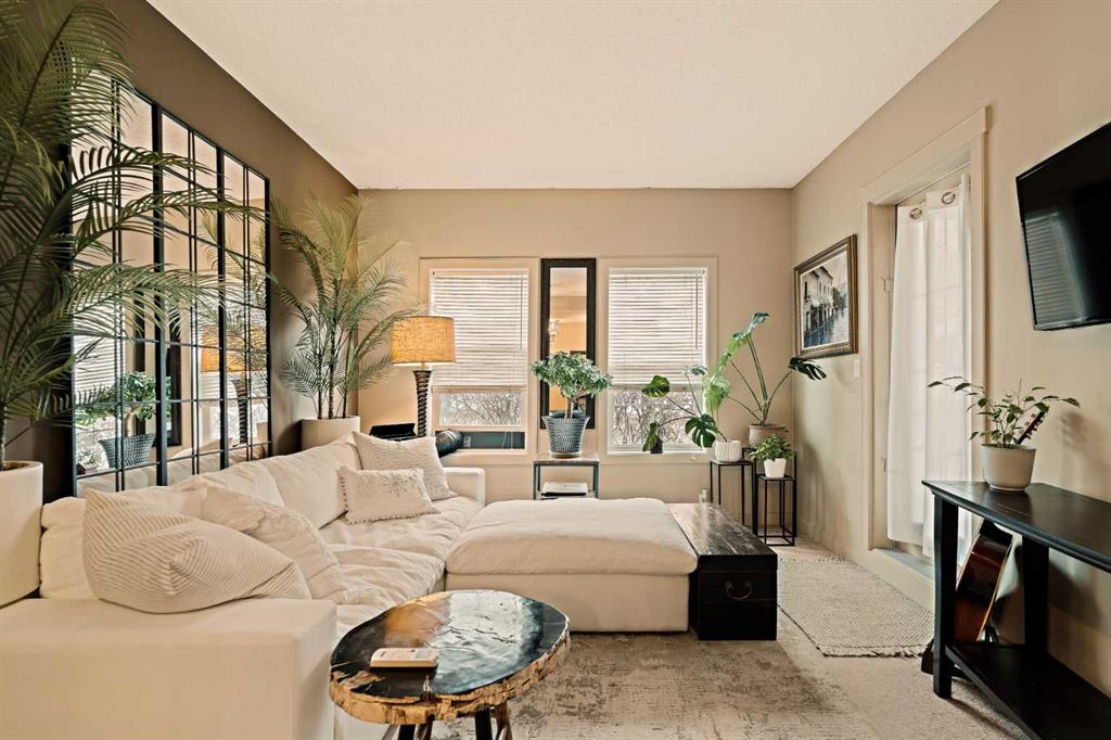 Fifth View of 1411, 5605 Henwood Street SW, Garrison Green, Calgary, Alberta, T3E 7R2