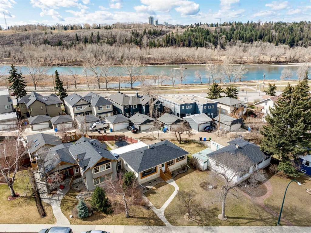 Third View of 2719 1 Avenue NW, West Hillhurst, Calgary, Alberta, T2N 0C7