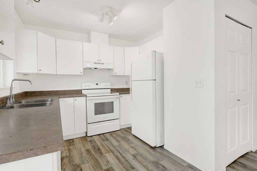 Fifth View of 7211 105 Street , Mission Heights, Grande Prairie, Alberta, T8W2S6