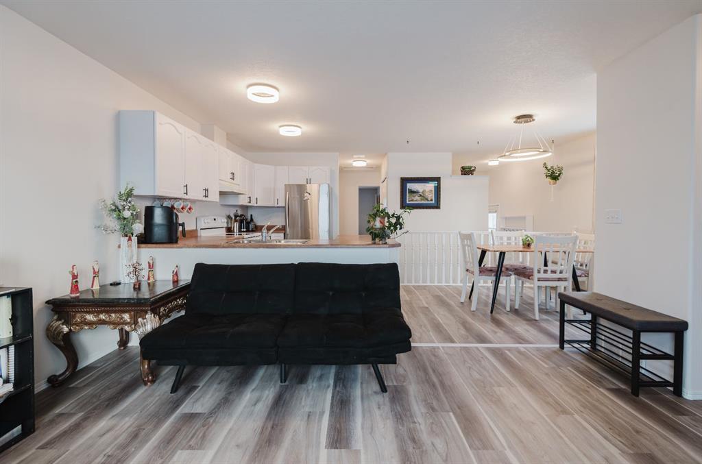 Fifth View of B, 9700 95 Avenue , NONE, Sexsmith, Alberta, T0H 3C0