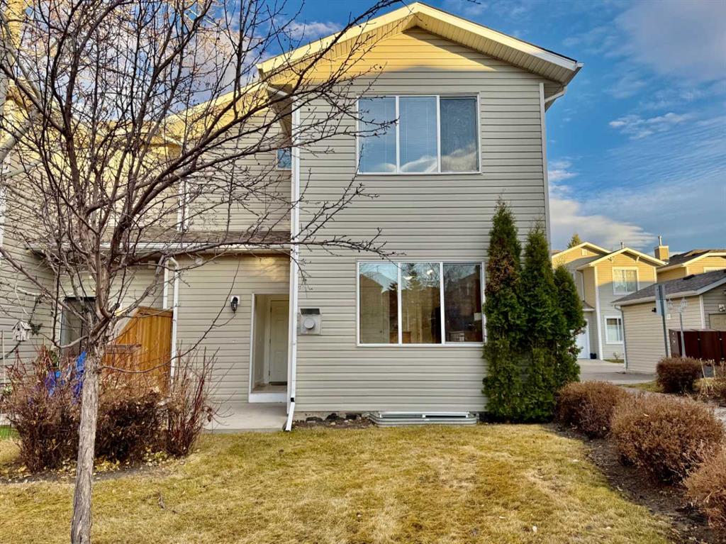 Fifth View of 17 Bridleridge Manor SW, Bridlewood, Calgary, Alberta, T2Y0A8