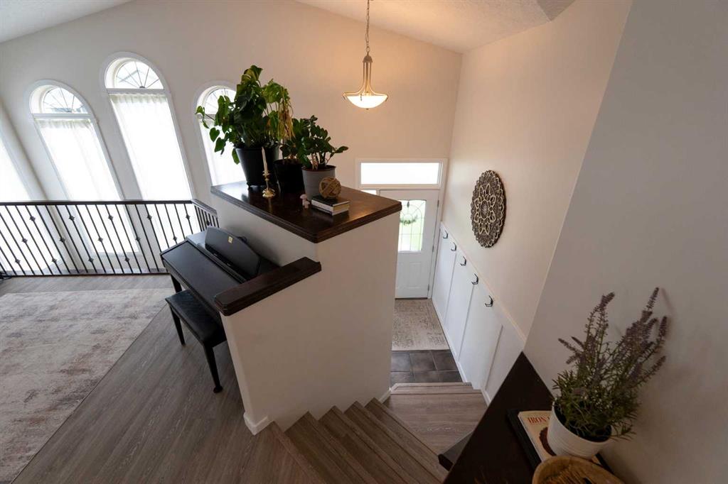 Fifth View of 148 Coalbanks Boulevard W, Copperwood, Lethbridge, Alberta, T1J3Y9