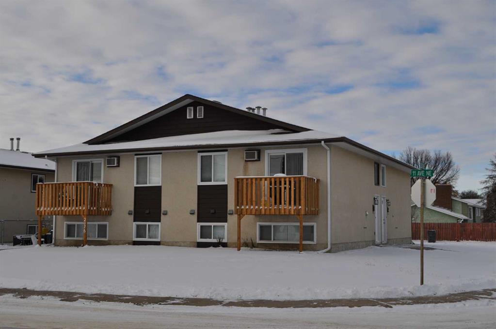 Third View of 2176 11 Avenue NE, Northeast Crescent Heights, Medicine Hat, Alberta, T1C 1K9