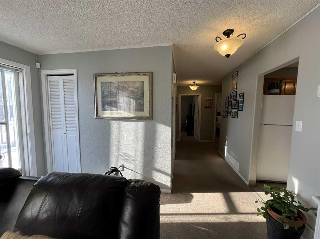 Fourth View of 4915 57 Avenue , NONE, Taber, Alberta, T1G 1E5