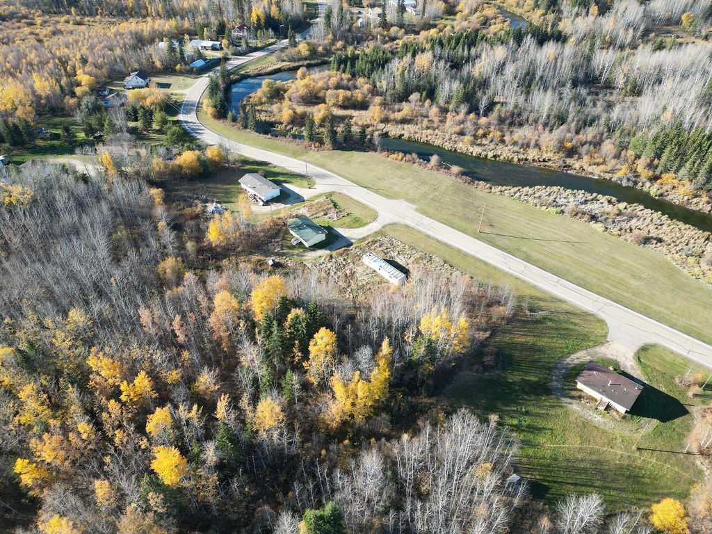 Fourth View of 1826 Calling River South  , NONE, Calling Lake, Alberta, T0G0K0