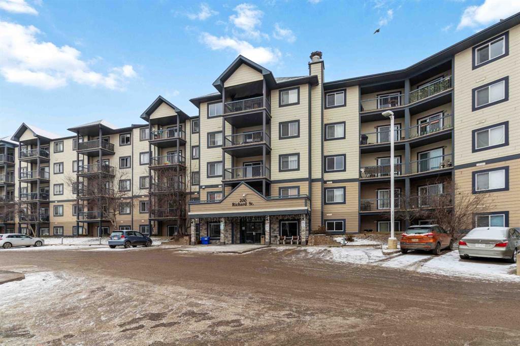 427, 200 Richard Street , A2273402, Alberta,