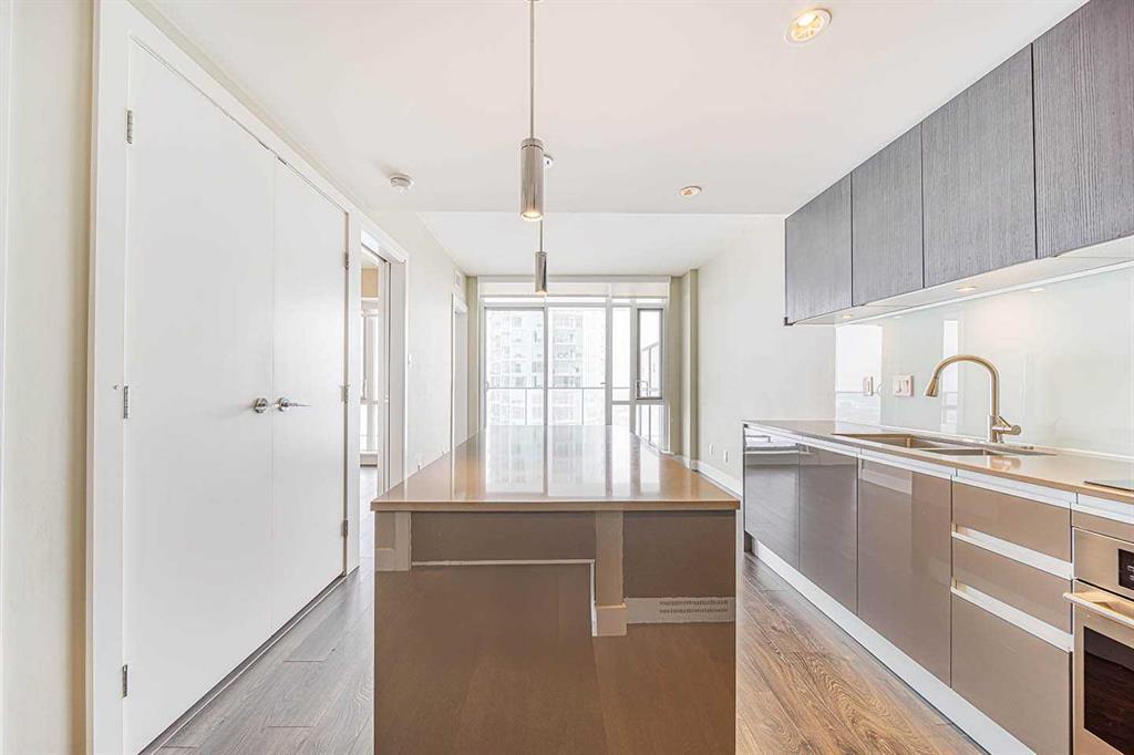 Fourth View of 2203, 1122 3 Street SE, Beltline, Calgary, Alberta, T2G 1H7