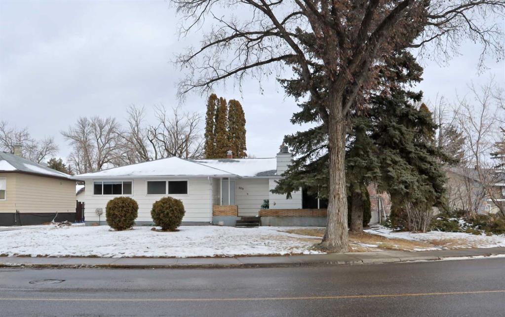 Second View of 508 2 Avenue W, Central, Brooks, Alberta, T1R 0A9
