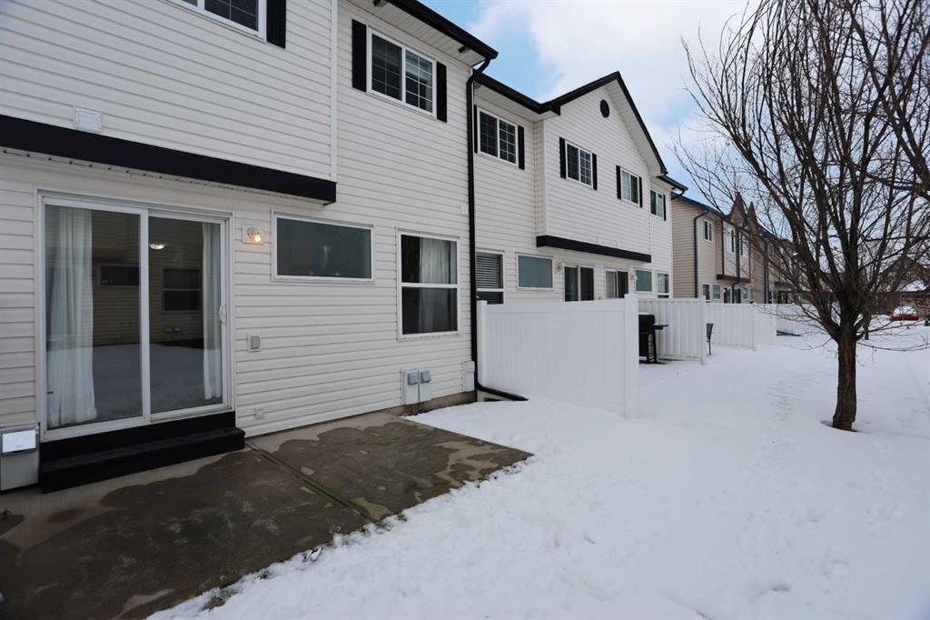 Fifth View of 322 Country Village Cape NE, Country Hills Village, Calgary, Alberta, T3K 5X2