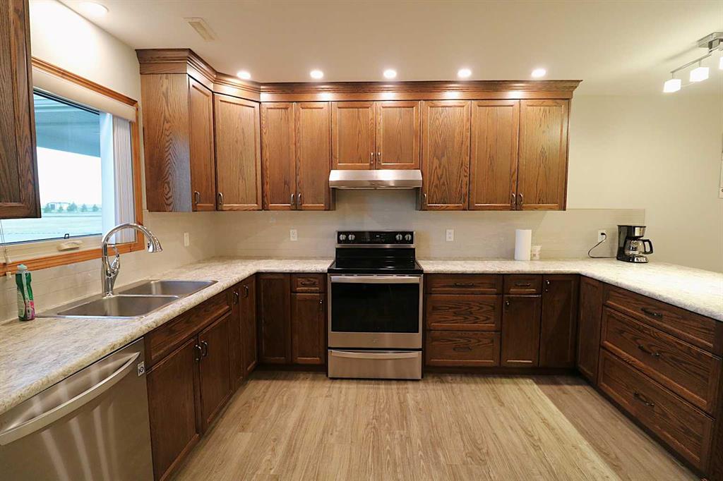 Fifth View of 93039 Range Road 164  , NONE, Taber, Alberta, T1G 2C9