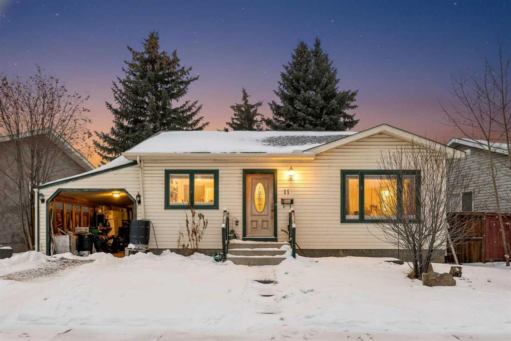 Second View of 11 Ridgebrook Drive SW, Ridgegate, Airdrie, Alberta, T4B 1A9