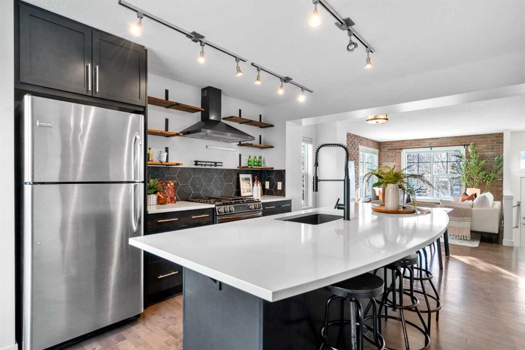 Third View of 580 Mckenzie Towne Drive SE, McKenzie Towne, Calgary, Alberta, T2Z 1C7