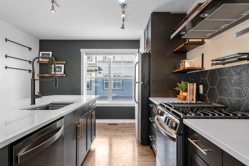 Fourth View of 580 Mckenzie Towne Drive SE, McKenzie Towne, Calgary, Alberta, T2Z 1C7