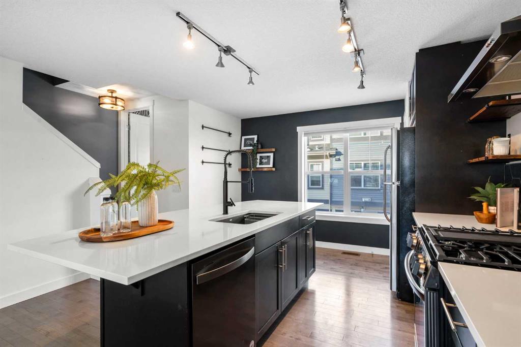 Fifth View of 580 Mckenzie Towne Drive SE, McKenzie Towne, Calgary, Alberta, T2Z 1C7