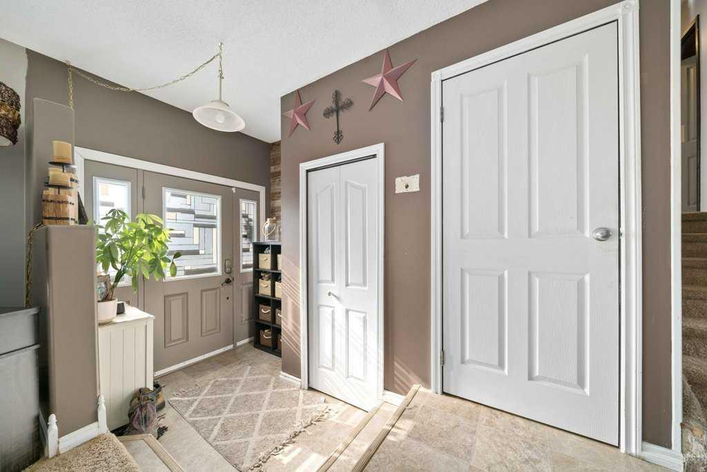 Fourth View of 938 5 Street SE, NONE, Redcliff, Alberta, T0J 2P0