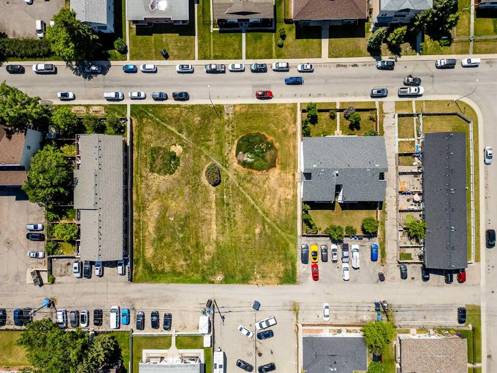 Second View of 4320 75 Street NW, Bowness, Calgary, Alberta, T3K 2P7