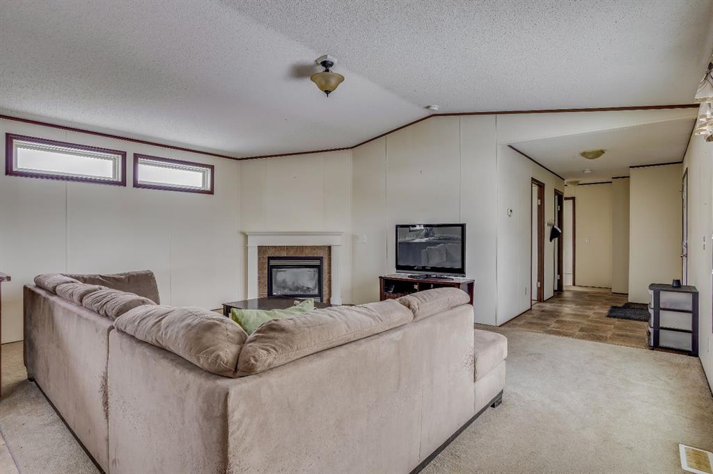 Fourth View of 292 Greenwich Lane , Gregoire Park, Fort McMurray, Alberta, T9H3Z3