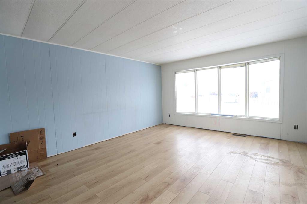 Fifth View of 33, 895 Elizabeth Street , NONE, Pincher Creek, Alberta, T0K1W0