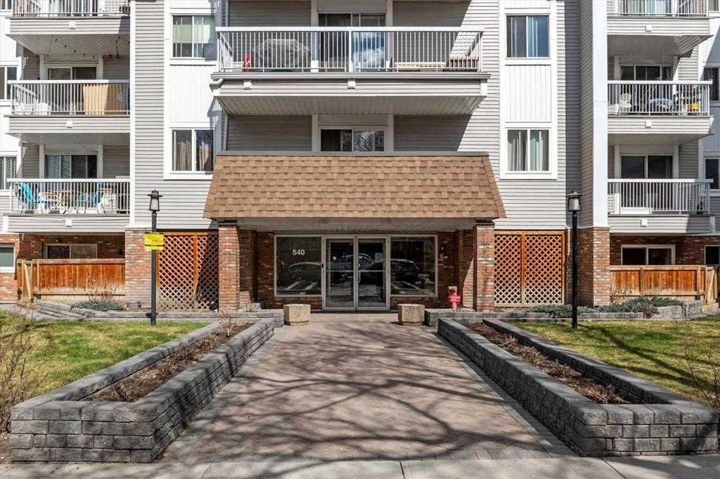 202, 540 18 Avenue SW, A2273735, Alberta,
