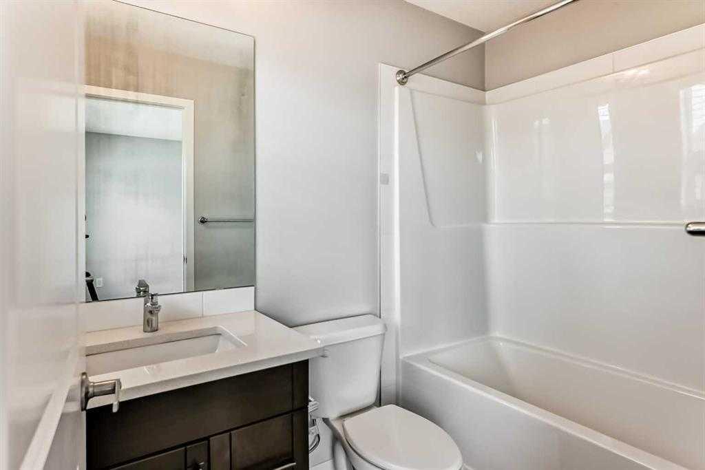 7834 20a Street SE, A2273744, Alberta,