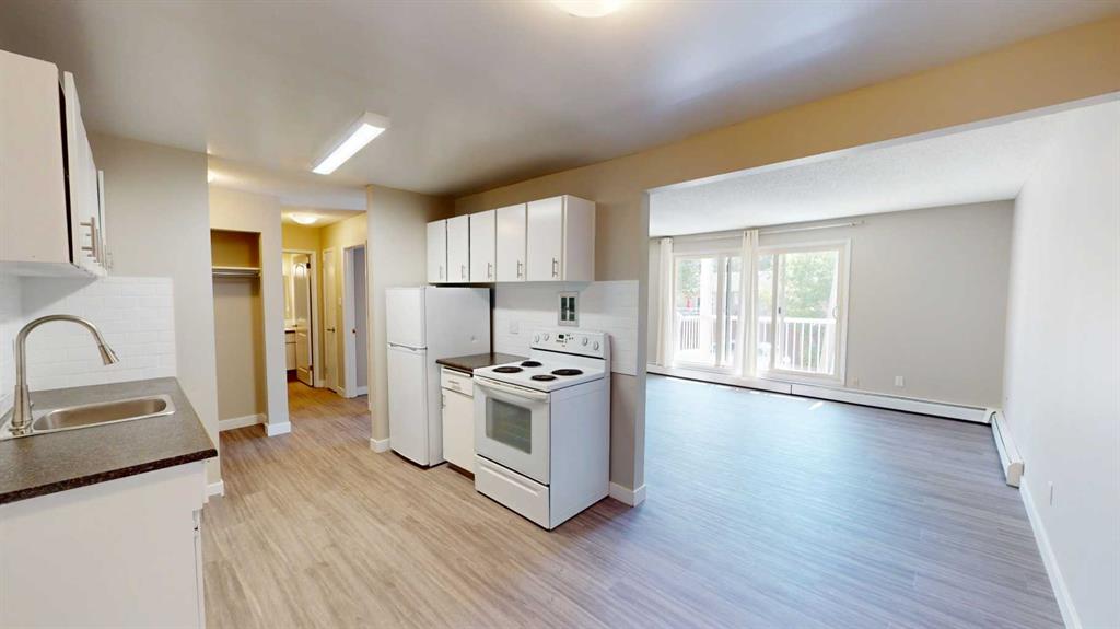 Fourth View of 208, 9807 108 Avenue , VLA Montrose, Grande Prairie, Alberta, T8V1N5