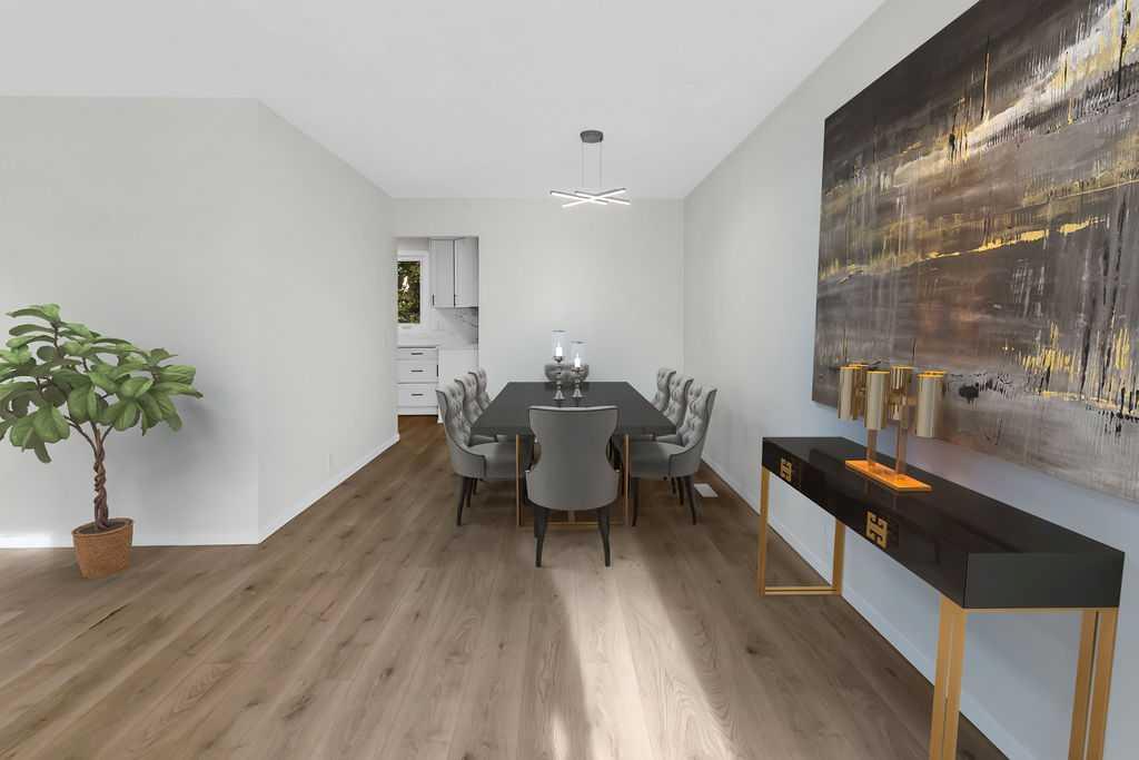 Fifth View of 10 Radcliffe Crescent SE, Albert Park/Radisson Heights, Calgary, Alberta, T2Z 5X2