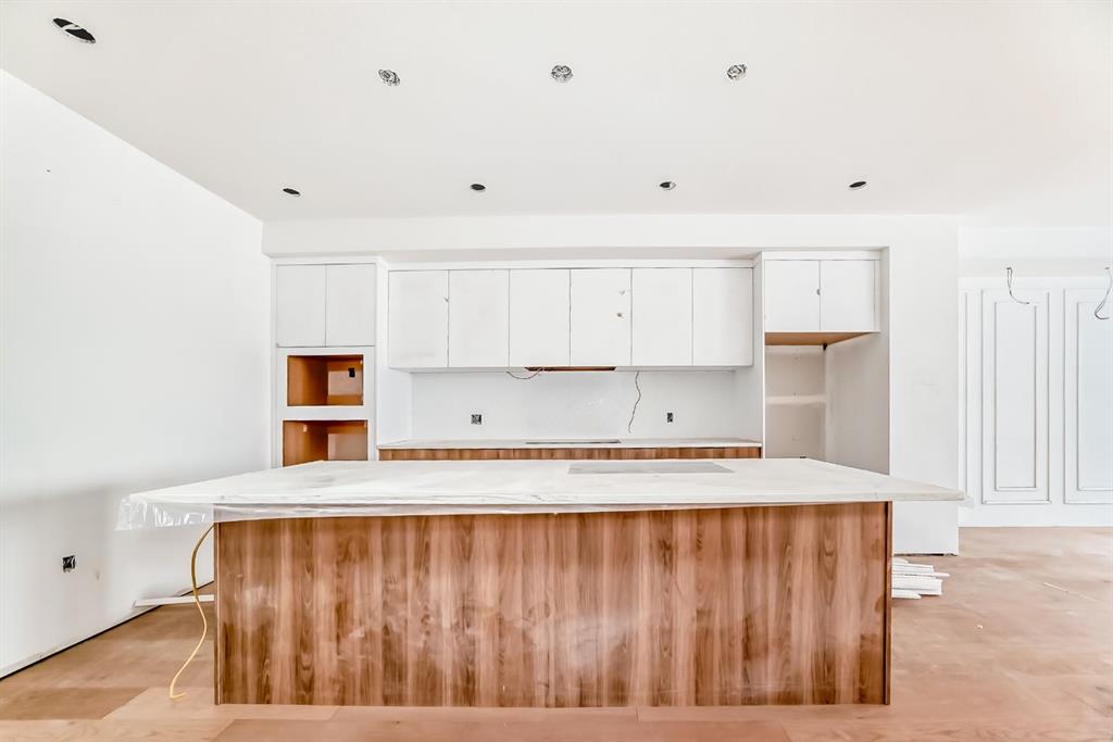 116 Heritage Manor , A2273776, Alberta,