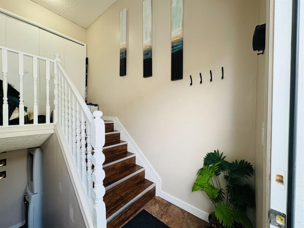 Third View of 3, 1412 43 Street SE, Forest Lawn, Calgary, Alberta, T2A 5E7