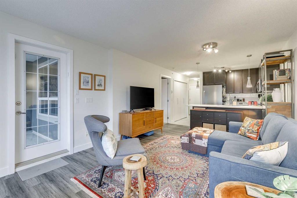 Third View of 438, 35 Richard Court SW, Lincoln Park, Calgary, Alberta, T3E 7N9