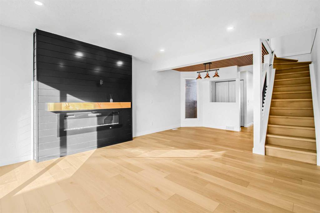 Third View of 6632 Temple Drive NE, Temple, Calgary, Alberta, T1Y 5V6