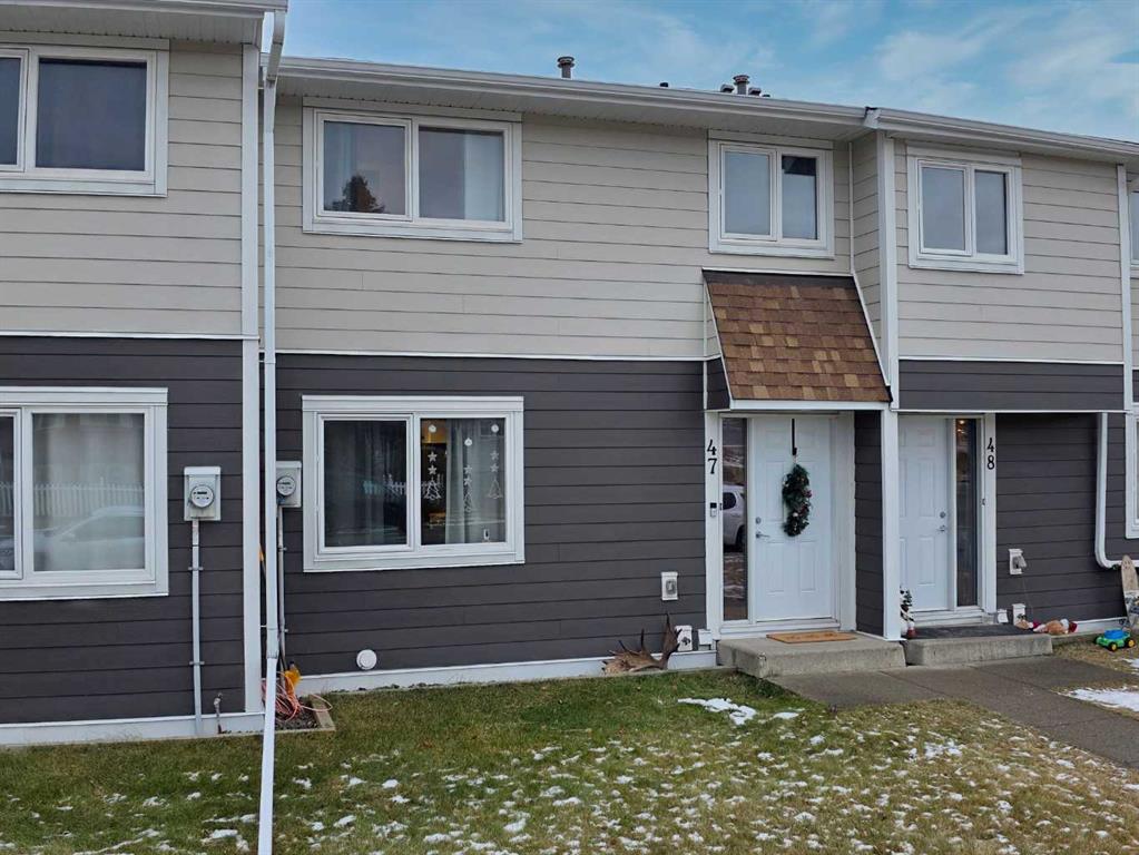 47 97 Avenue , A2273972, Alberta,