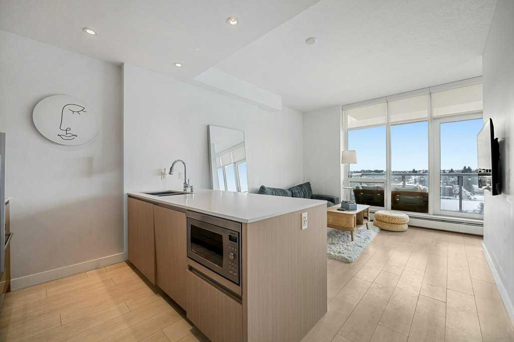 Third View of 1402, 1501 6 Street SW, Beltline, Calgary, Alberta, T2R 0Z7