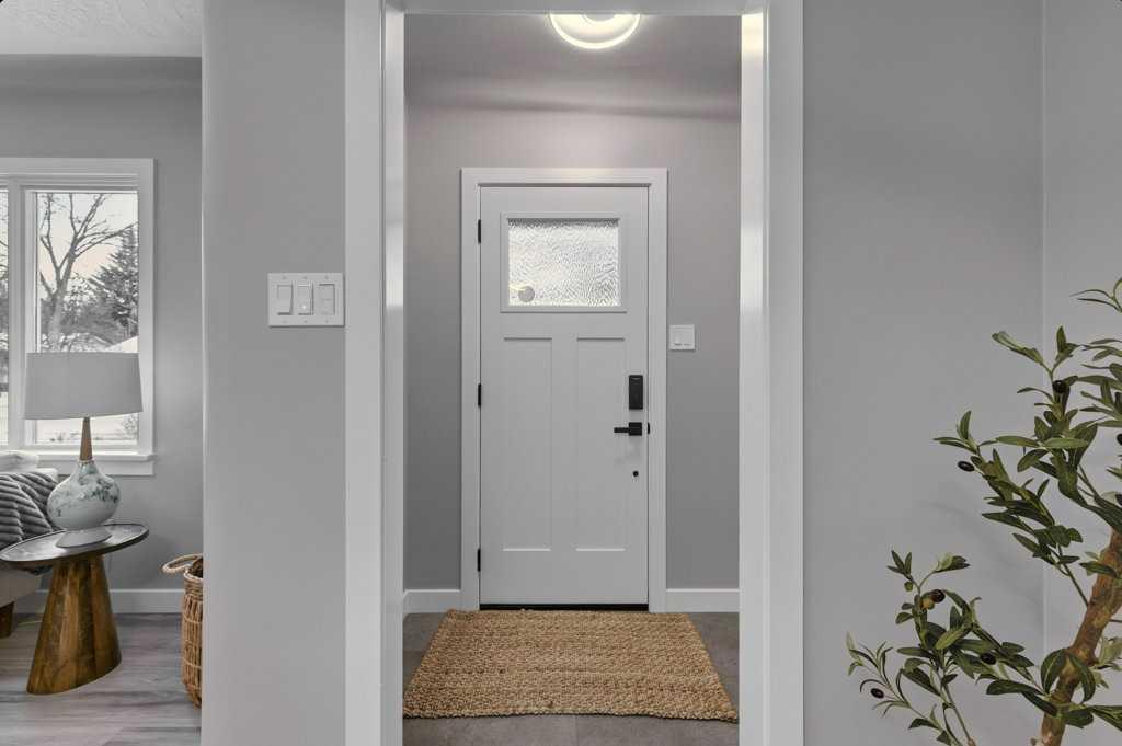 Fourth View of 5321 42 Avenue , Woodlea, Red Deer, Alberta, T4N 3A3