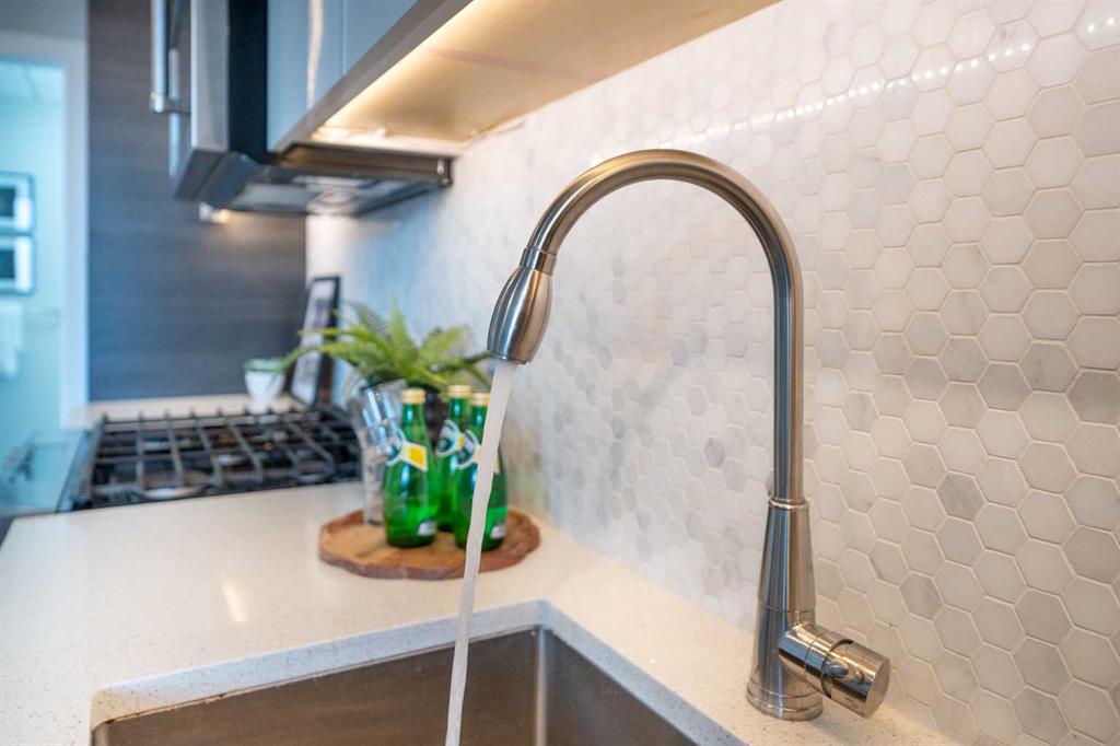 Fourth View of 2310, 95 Burma Star Road SW, Currie Barracks, Calgary, Alberta, T3E 8A9